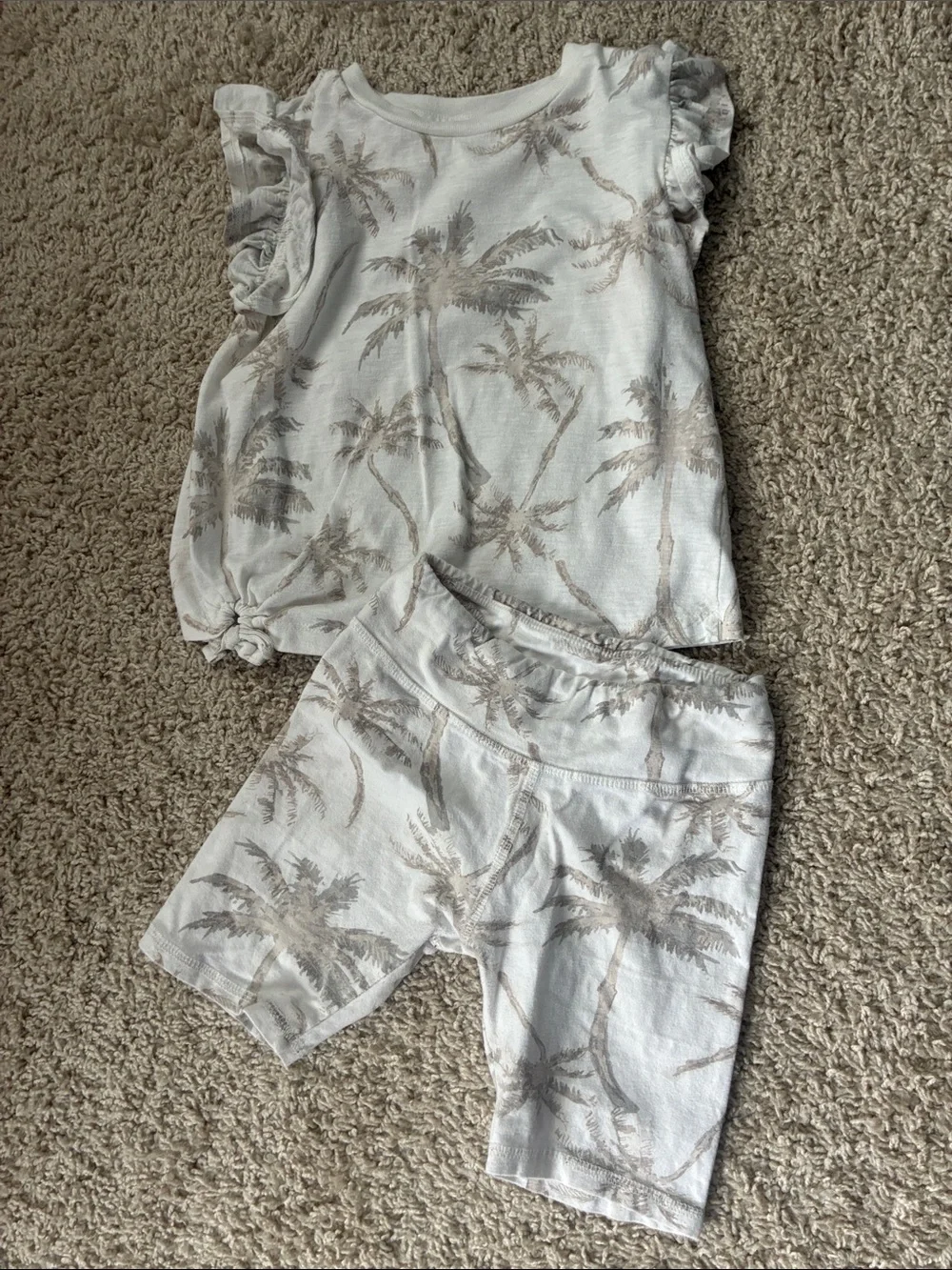 Jessica Simpson Cream and Tan Palm Tree Kids Matching Set